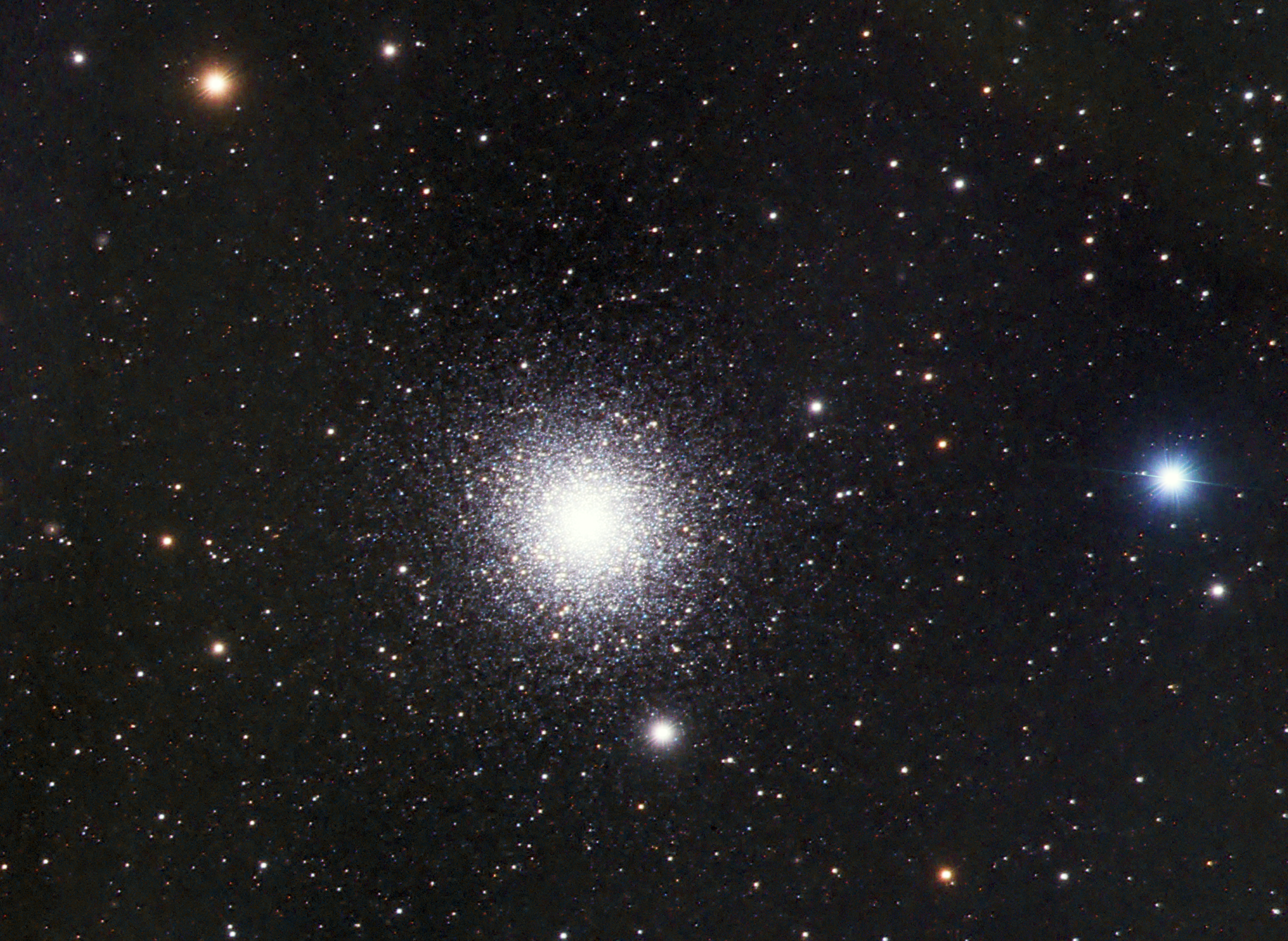 M15